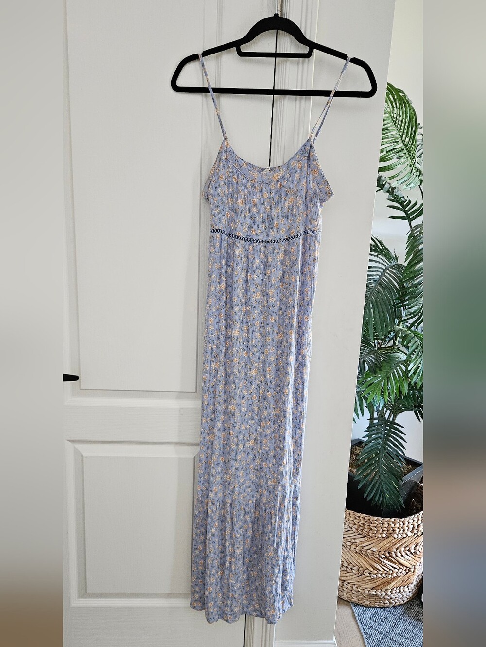 Light Blue Floral Spaghetti-Strap Maxi Dress